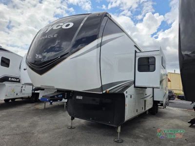 2026 Jayco Pinnacle - Photo 3