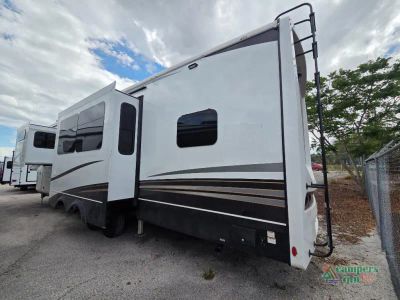 2026 Jayco Pinnacle - Photo 5
