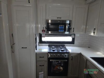 2026 Jayco Pinnacle - Photo 33