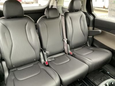 2026 Kia Carnival - Photo 14
