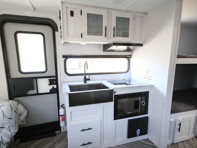 2022 Dutchman Coleman Rubicon 1708BH - Photo 11