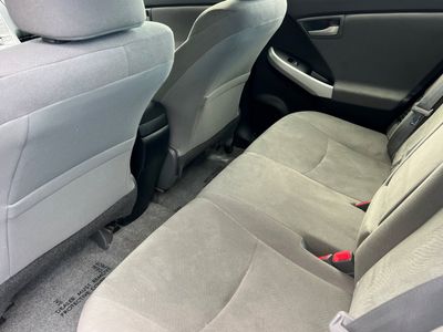 2015 Toyota Prius - Photo 4