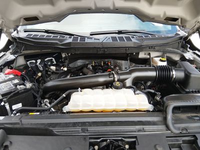 2025 Ford F-150 - Photo 9