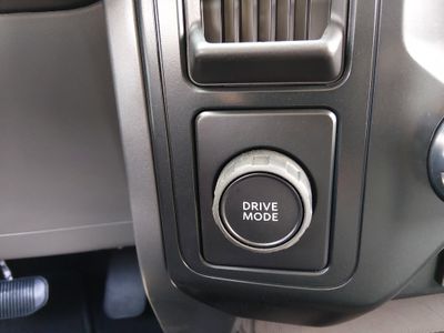 2025 Ford F-150 - Photo 18