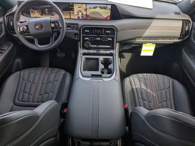 2026 Nissan Armada - Photo 15