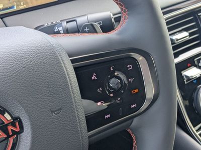 2026 Nissan Armada - Photo 24
