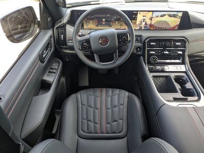 2026 Nissan Armada - Photo 16