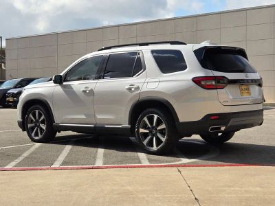 2023 Honda Pilot — detail view