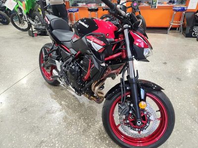 2024 Kawasaki Z650 ABS - Photo 2