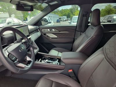 2025 Ford Explorer - Photo 13