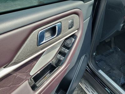 2025 Ford Explorer - Photo 11