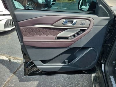 2025 Ford Explorer - Photo 10