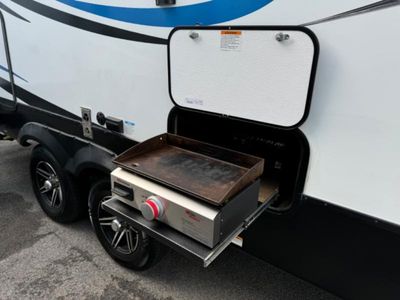 2022 Forest River RV Wildcat - Photo 27