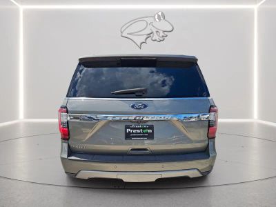 2019 Ford Expedition — interior view