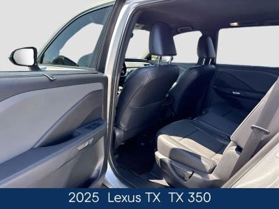 2025 Lexus TX - Photo 35