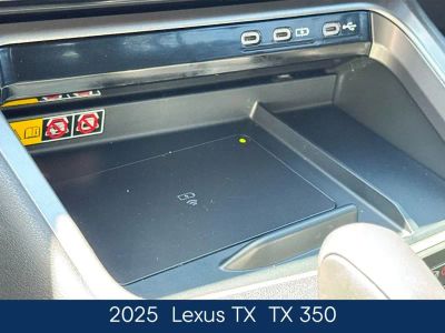 2025 Lexus TX - Photo 32