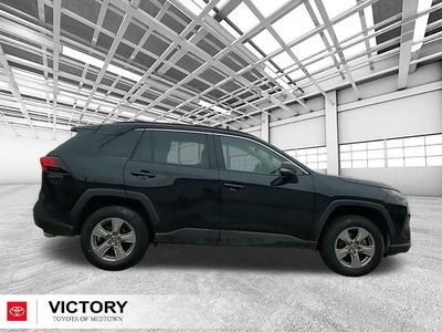 2024 Toyota RAV4 - Photo 2