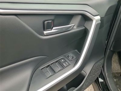 2024 Toyota RAV4 - Photo 11