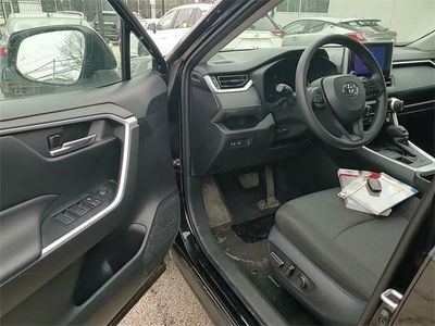 2024 Toyota RAV4 - Photo 10