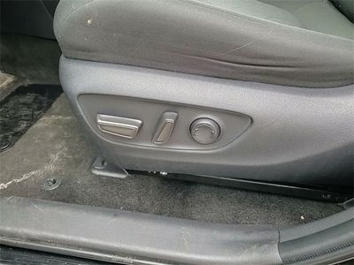 2024 Toyota RAV4 - Photo 13