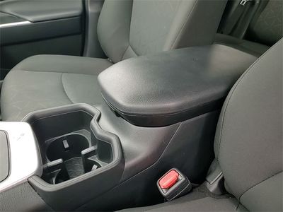 2024 Toyota RAV4 - Photo 20
