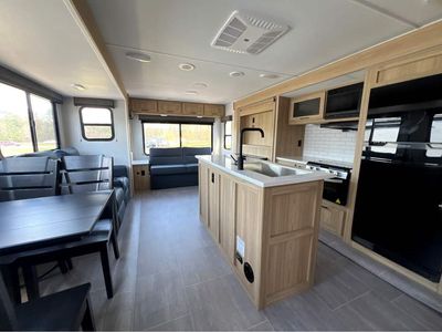 2025 HEARTLAND PROWLER - Photo 6