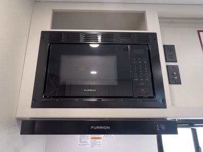 2026 Grand Design TRANSCEND XPLOR - Photo 7