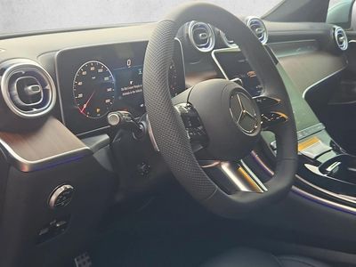 2026 Mercedes-Benz GLC 300 - Photo 3