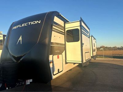 2026 Grand Reflection Travel Trailer - Photo 2