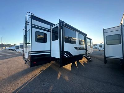 2026 Grand Reflection Travel Trailer - Photo 3