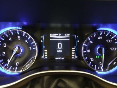 2023 Chrysler Voyager - Photo 14