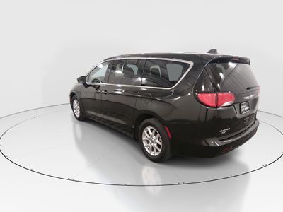 2023 Chrysler Voyager - Photo 5