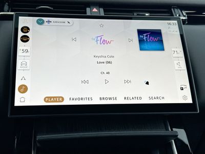 2026 Land Rover Range Rover Velar - Photo 31