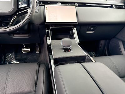 2026 Land Rover Range Rover Velar - Photo 18