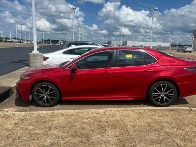 2021 Toyota Camry - Photo 5