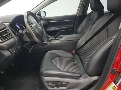 2021 Toyota Camry - Photo 3