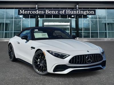 2026 Mercedes-Benz SL 43 AMG in MANUFAKTUR Moonlight White Metallic — front three-quarter view