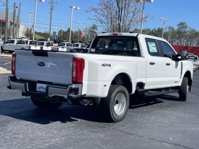 2026 Ford F-350SD - Photo 3