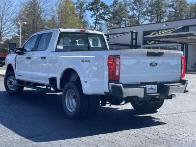 2026 Ford F-350SD - Photo 4