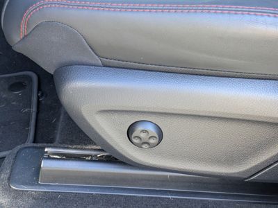 2025 Mercedes-Benz GLE - Photo 28