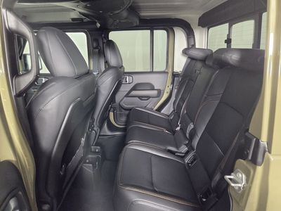 2026 Jeep Gladiator - Photo 20