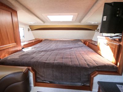 2026 Northern Lite Limited Edition 9-6LEWB — photo 16 view