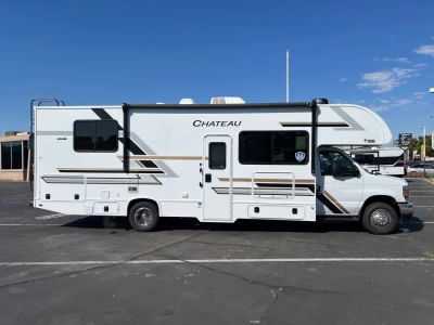 2027 Thor Motor Coach CHATEAU — photo 21 view