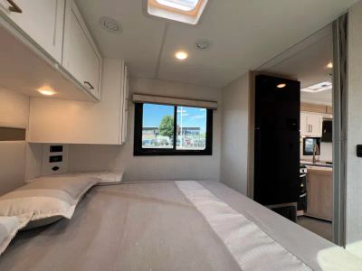 2027 Thor Motor Coach CHATEAU — photo 20 view
