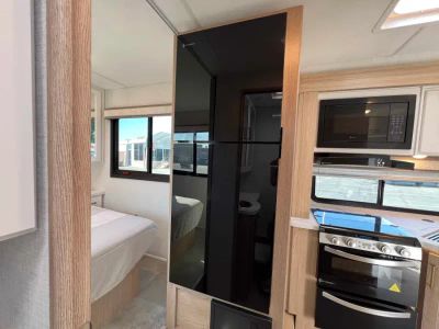 2027 Thor Motor Coach CHATEAU — photo 15 view