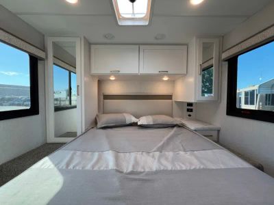 2027 Thor Motor Coach CHATEAU — photo 19 view
