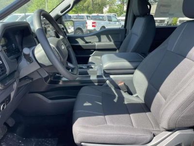 2026 Ford F-150 — photo 14 view