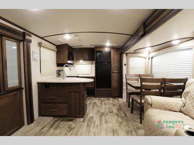 2018 Keystone RV Cougar - Photo 11