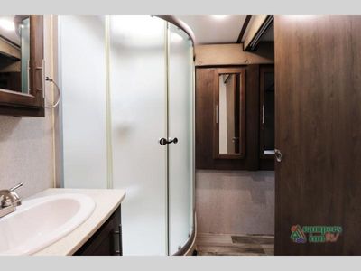 2018 Keystone RV Cougar - Photo 25