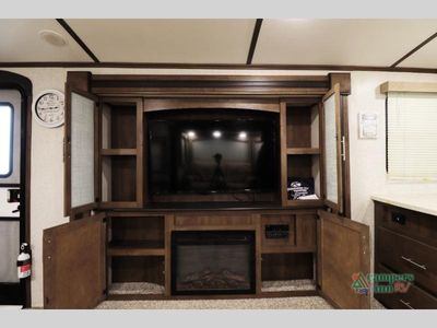 2018 Keystone RV Cougar - Photo 18